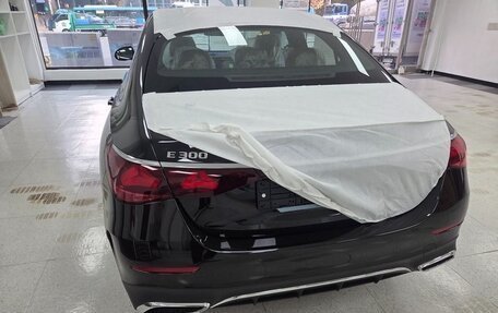 Mercedes-Benz E-Класс, 2023 год, 6 550 000 рублей, 5 фотография