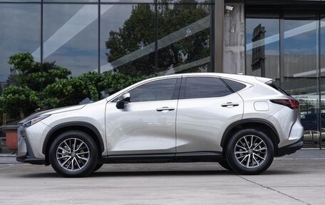 Lexus NX, 2023 год, 5 900 000 рублей, 3 фотография