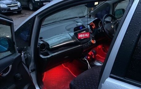 Honda Fit III, 2008 год, 500 000 рублей, 6 фотография