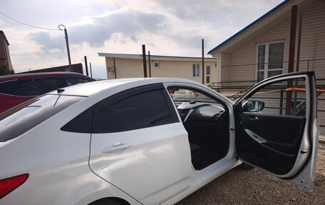 Hyundai Solaris II рестайлинг, 2012 год, 700 000 рублей, 7 фотография