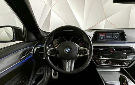 BMW 5 серия, 2017 год, 3 350 000 рублей, 12 фотография