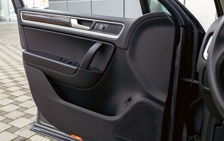 Volkswagen Touareg III, 2014 год, 1 755 000 рублей, 12 фотография