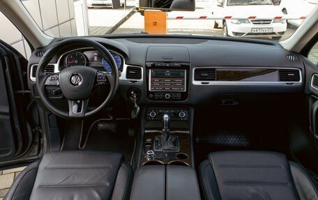Volkswagen Touareg III, 2014 год, 1 755 000 рублей, 16 фотография