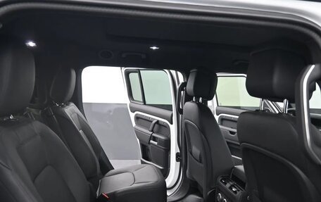 Land Rover Defender II, 2025 год, 14 515 781 рублей, 13 фотография