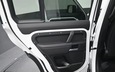 Land Rover Defender II, 2025 год, 14 515 781 рублей, 17 фотография