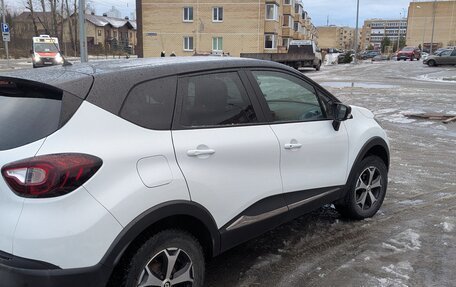 Renault Kaptur I рестайлинг, 2019 год, 1 300 000 рублей, 7 фотография