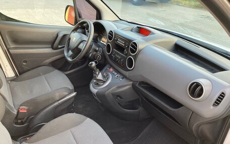 Peugeot Partner II рестайлинг 2, 2021 год, 1 370 000 рублей, 22 фотография