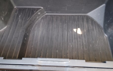 Nissan Wingroad III, 2006 год, 500 000 рублей, 28 фотография