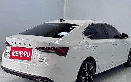 Skoda Octavia IV, 2021 год, 2 078 000 рублей, 13 фотография