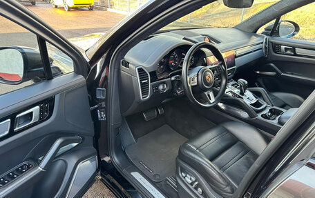 Porsche Cayenne III, 2018 год, 8 700 000 рублей, 8 фотография