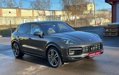 Porsche Cayenne III, 2018 год, 8 700 000 рублей, 3 фотография
