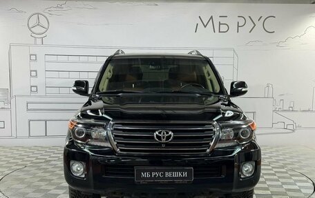 Toyota Land Cruiser 200, 2015 год, 4 200 000 рублей, 2 фотография