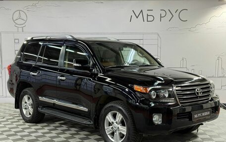 Toyota Land Cruiser 200, 2015 год, 4 200 000 рублей, 3 фотография