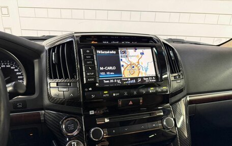 Toyota Land Cruiser 200, 2015 год, 4 200 000 рублей, 13 фотография