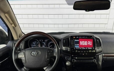 Toyota Land Cruiser 200, 2015 год, 4 200 000 рублей, 4 фотография