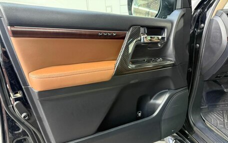 Toyota Land Cruiser 200, 2015 год, 4 200 000 рублей, 15 фотография