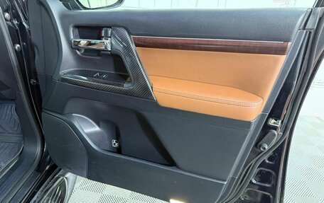 Toyota Land Cruiser 200, 2015 год, 4 200 000 рублей, 32 фотография