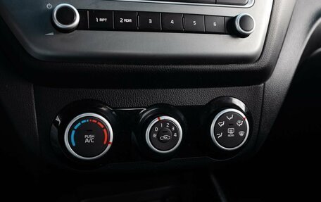 KIA Rio III рестайлинг, 2016 год, 1 200 000 рублей, 15 фотография