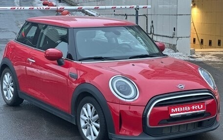 MINI Hatch, 2021 год, 2 400 000 рублей, 1 фотография