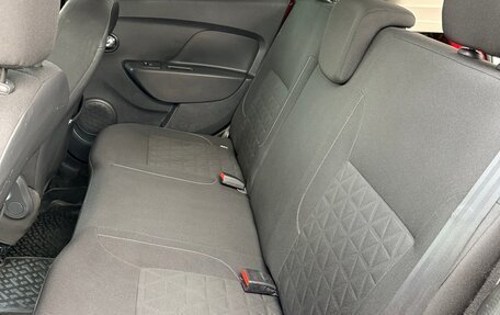 Renault Sandero II рестайлинг, 2015 год, 590 000 рублей, 22 фотография