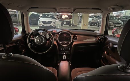 MINI Hatch, 2021 год, 2 400 000 рублей, 21 фотография