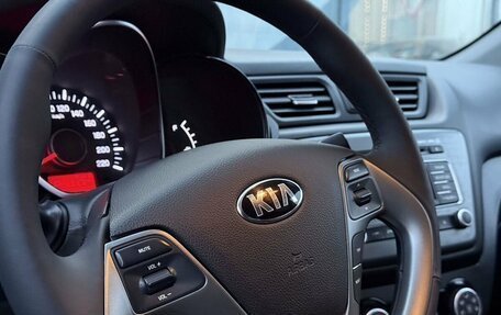 KIA Rio III рестайлинг, 2015 год, 1 093 000 рублей, 18 фотография