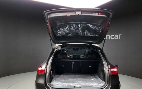 Mercedes-Benz GLC, 2024 год, 6 190 000 рублей, 5 фотография