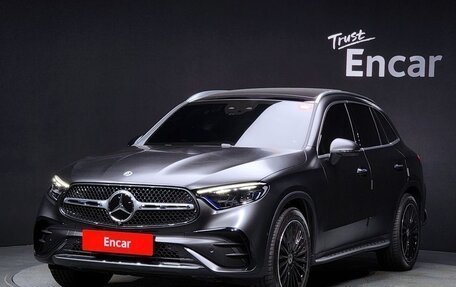 Mercedes-Benz GLC, 2024 год, 6 190 000 рублей, 2 фотография