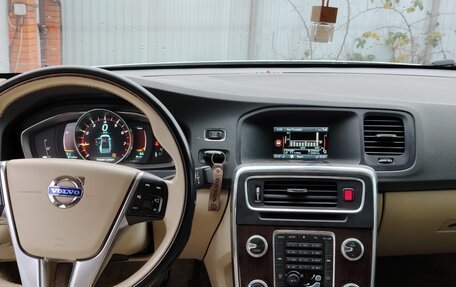 Volvo S60 III, 2014 год, 1 690 000 рублей, 4 фотография