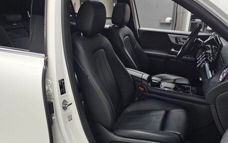 Mercedes-Benz GLB, 2021 год, 3 390 000 рублей, 12 фотография