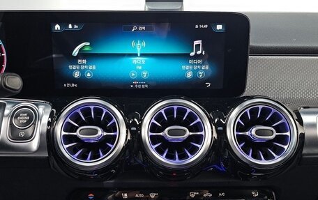 Mercedes-Benz GLB, 2021 год, 3 390 000 рублей, 16 фотография