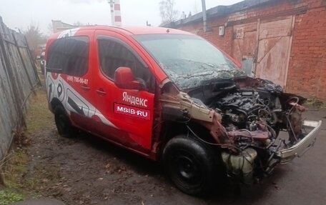 Peugeot Partner II рестайлинг 2, 2009 год, 250 000 рублей, 1 фотография