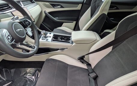 Jaguar F-Pace, 2023 год, 9 200 000 рублей, 12 фотография