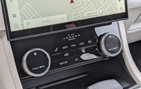 Jaguar F-Pace, 2023 год, 9 200 000 рублей, 17 фотография