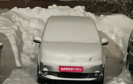 Volkswagen Touran III, 2012 год, 1 280 000 рублей, 8 фотография