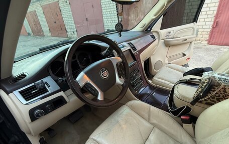 Cadillac Escalade III, 2008 год, 1 200 000 рублей, 13 фотография