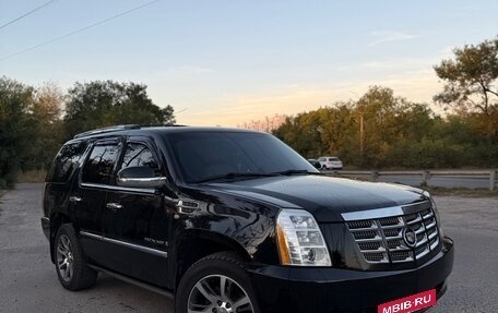 Cadillac Escalade III, 2008 год, 1 200 000 рублей, 3 фотография