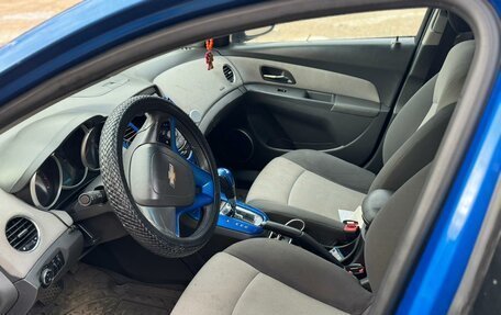 Chevrolet Cruze II, 2009 год, 365 000 рублей, 6 фотография