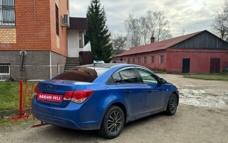 Chevrolet Cruze II, 2009 год, 365 000 рублей, 3 фотография