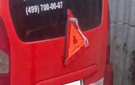 Peugeot Partner II рестайлинг 2, 2009 год, 250 000 рублей, 14 фотография