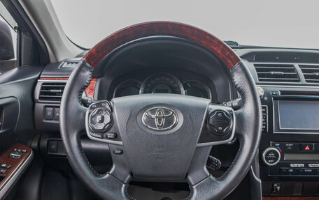 Toyota Camry, 2011 год, 1 799 000 рублей, 16 фотография