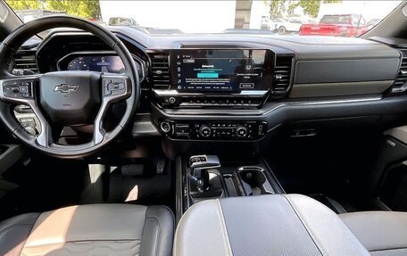 Chevrolet Silverado, 2024 год, 126 388 рублей, 15 фотография