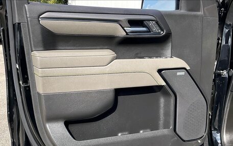 Chevrolet Silverado, 2024 год, 126 388 рублей, 21 фотография