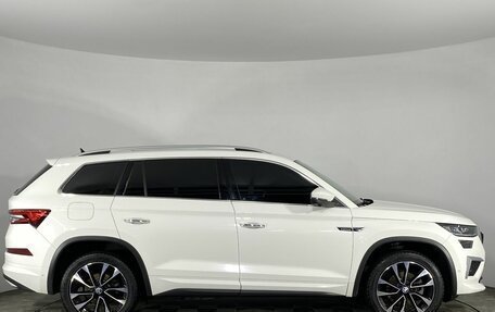 Skoda Kodiaq I, 2022 год, 3 700 000 рублей, 11 фотография