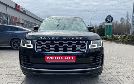 Land Rover Range Rover IV рестайлинг, 2021 год, 9 150 000 рублей, 2 фотография