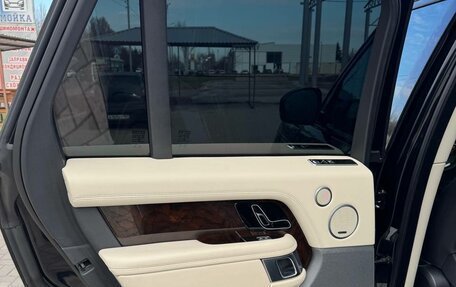 Land Rover Range Rover IV рестайлинг, 2021 год, 9 150 000 рублей, 12 фотография