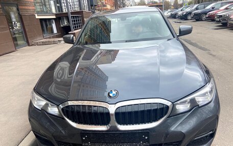 BMW 3 серия, 2021 год, 3 330 000 рублей, 2 фотография