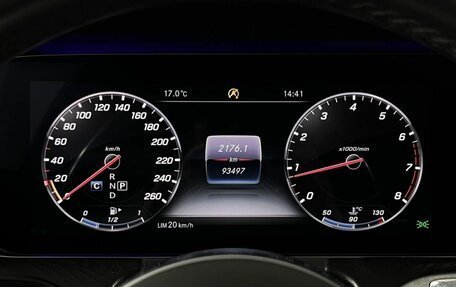 Mercedes-Benz E-Класс, 2019 год, 3 799 000 рублей, 17 фотография