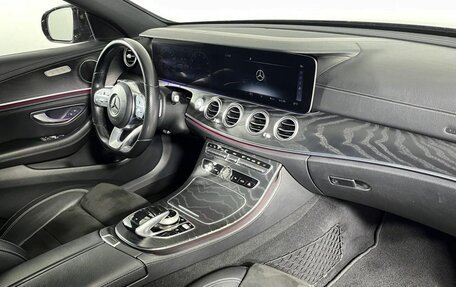 Mercedes-Benz E-Класс, 2019 год, 3 799 000 рублей, 14 фотография