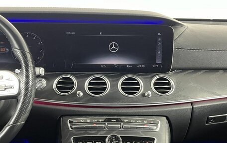 Mercedes-Benz E-Класс, 2019 год, 3 799 000 рублей, 21 фотография